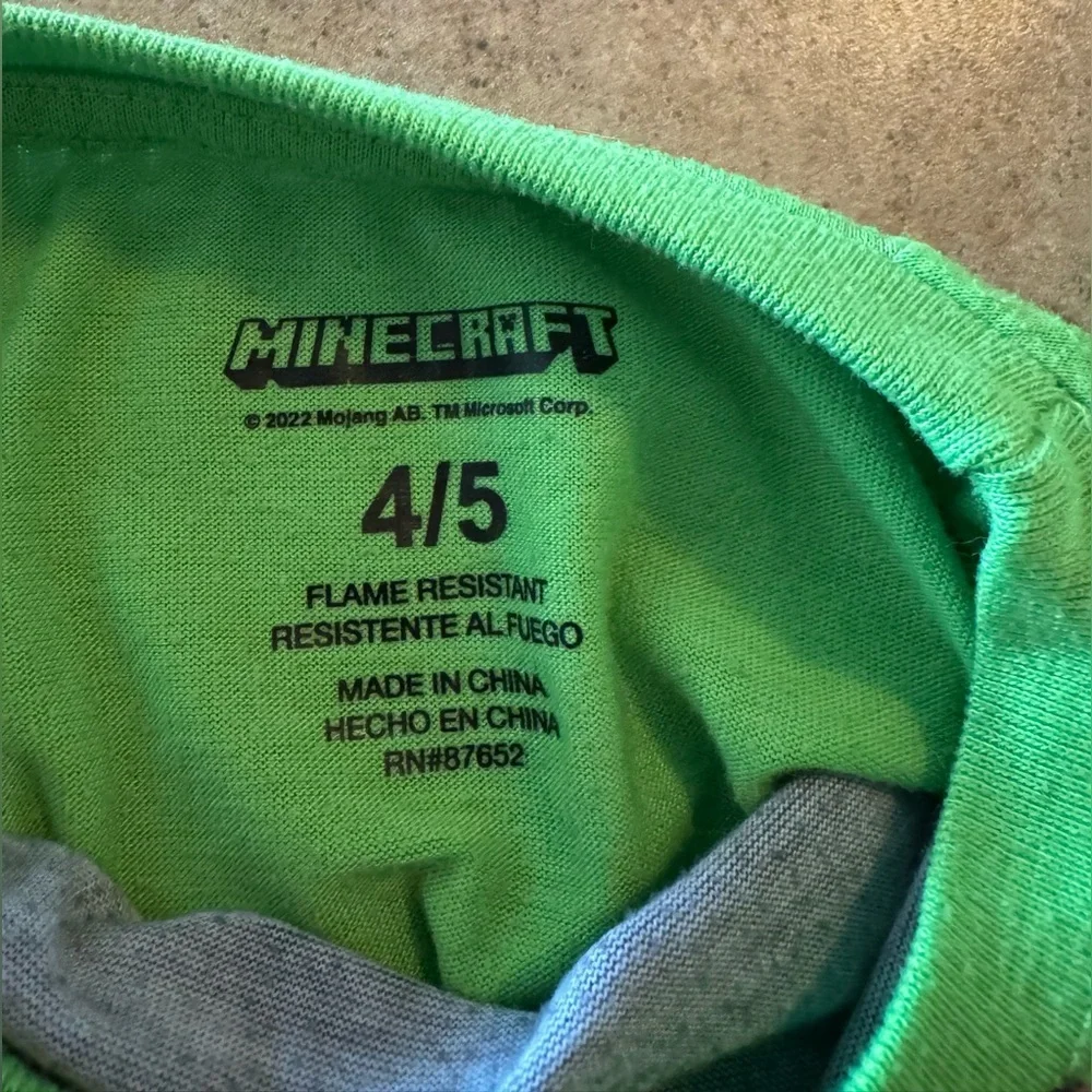 MINECRAFT 2 Piece Fun Pajama Set Youth 4/5 Green & Black